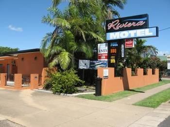 Riviera Motel בונדברג מראה חיצוני תמונה