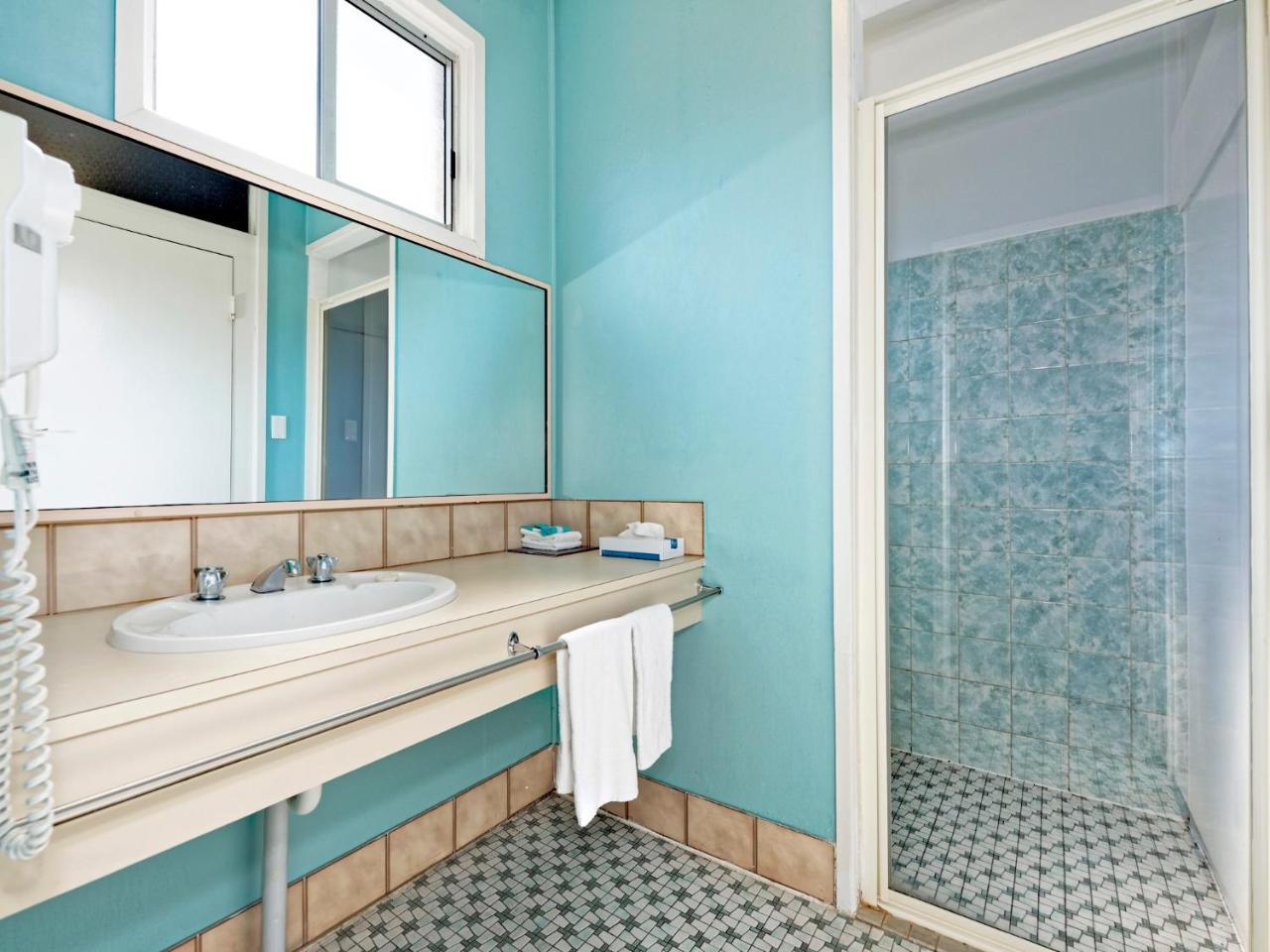 Riviera Motel בונדברג מראה חיצוני תמונה